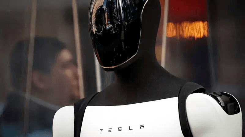 صنداي روبوتيكس تخطف نجوم تسلا في ثورة الروبوتات