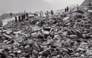 انهيار صخري خطير في جبل جيس برأس الخيمة – شاهد اللحظات المروعة!