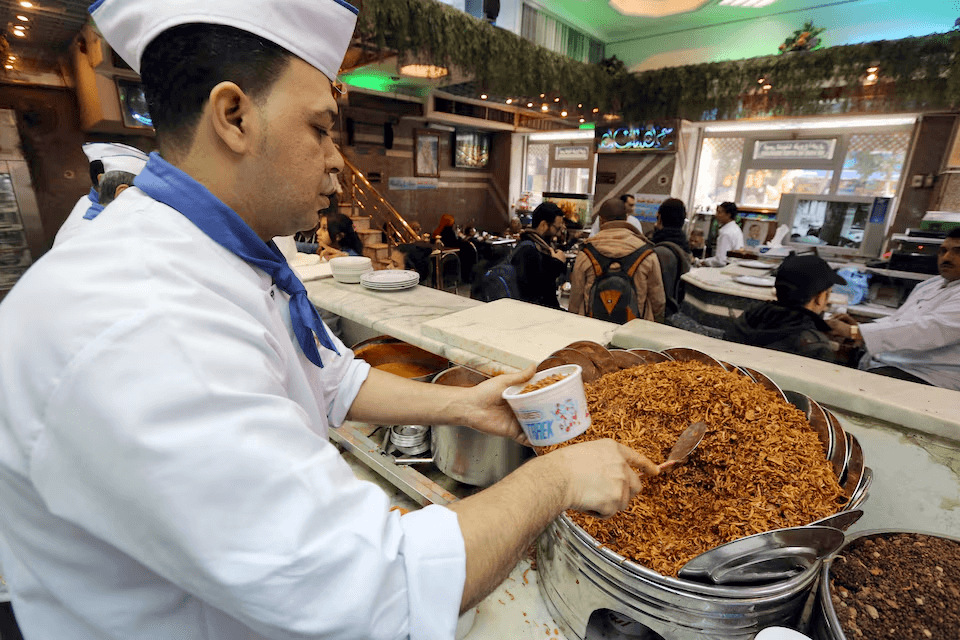 الكشري المصري يصبح أول أكلة مصرية مسجلة في قائمة التراث غير المادي لليونسكو