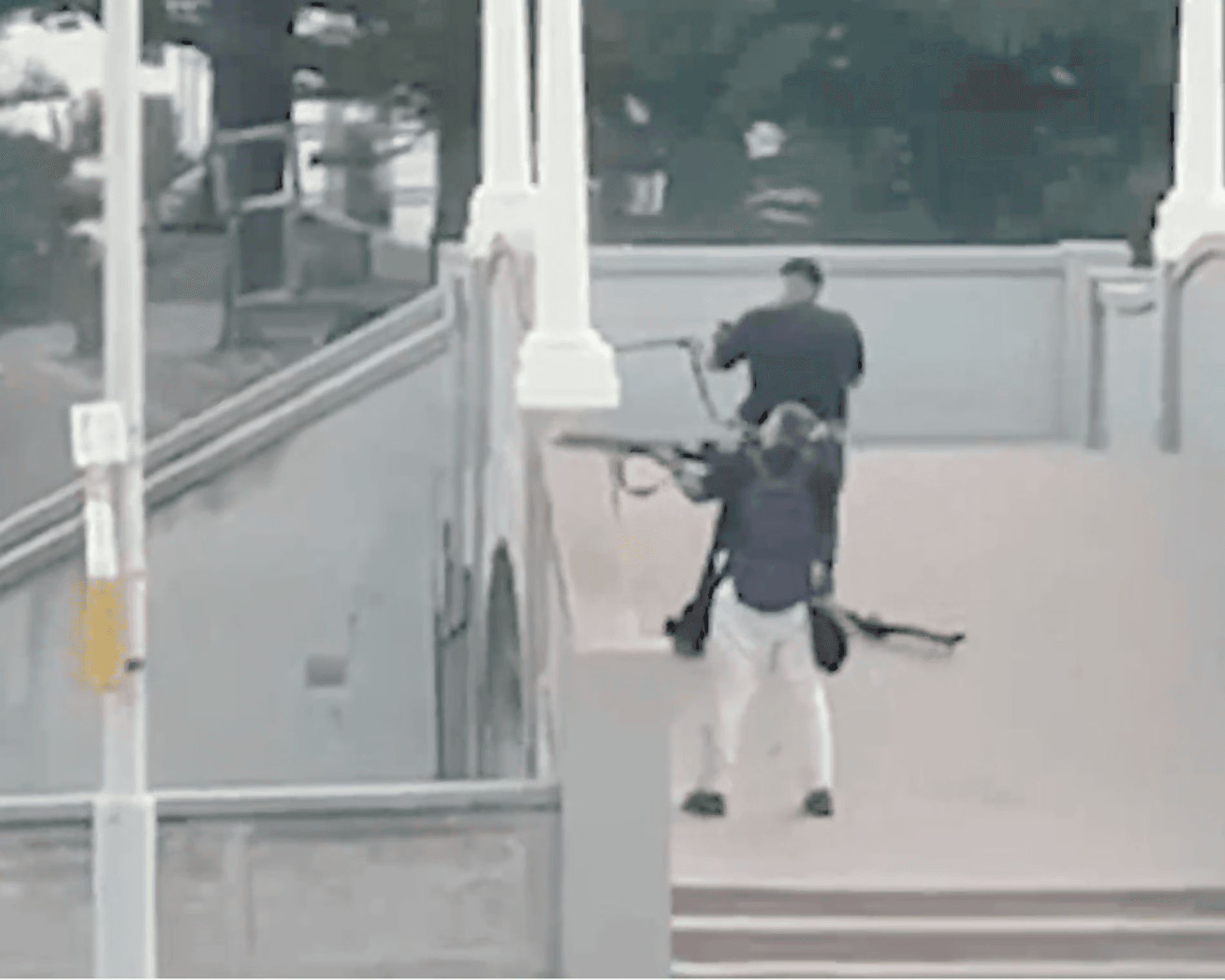 منفذو هجوم بوندي في سيدني: التحقيق يكشف سفرهم للفلبين قبل المجزرة