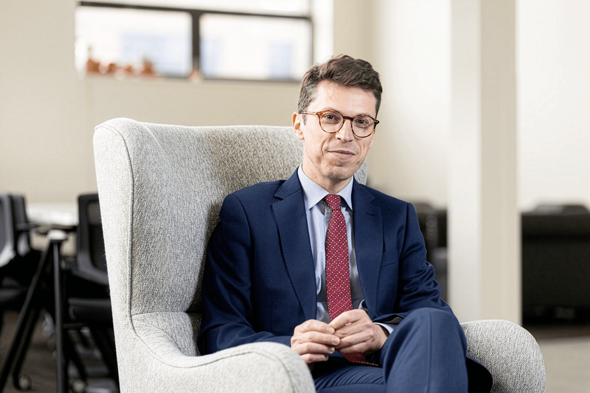 مقتل أستاذ نووي بارز قرب بوسطن: حادث إطلاق نار يثير الصدمة في MIT