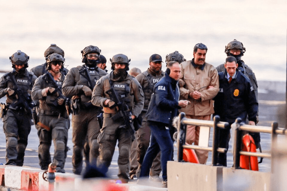 مادورو وزوجته أمام محكمة نيويورك: تفاصيل المواجهة الأولى بعد الاعتقال المفاجئ