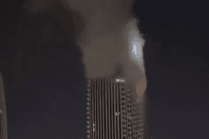 تعرض مبنى وسط دبي لشظايا صاروخية بعد اعتراض جوي ناجح دون تسجيل إصابات