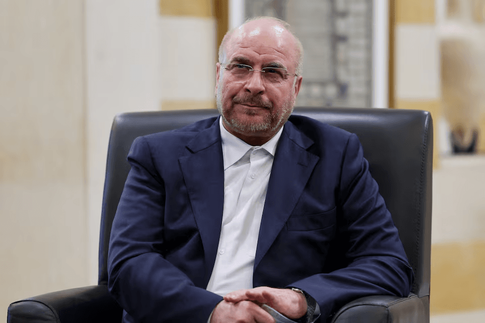 إيران: قاليباف سيحضر توقيع الاتفاق المؤقت مع أمريكا لإنهاء الحرب