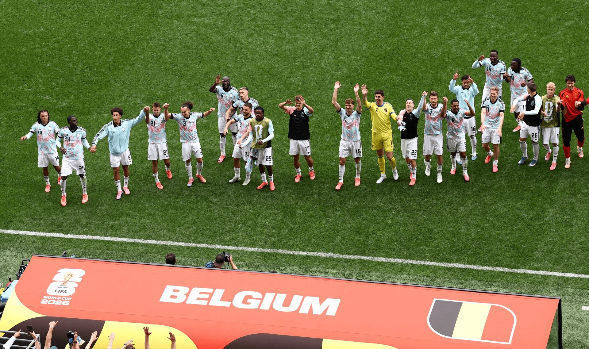 بلجيكا تصعق السنغال 3-2 في ريمونتادا قاتلة وتتأهل