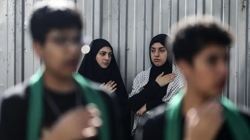 الطقوس في الخارج.. هوية في المهجر